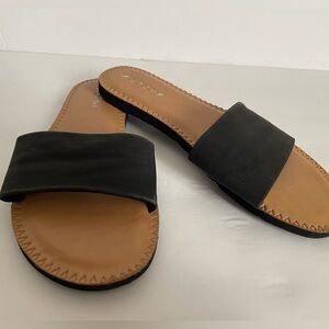 7M Volcom Black Slip On Flat Open Toe Slides Sandals